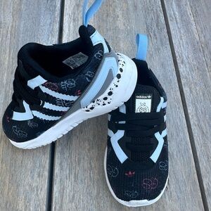 Special edition Adidas x Kevin Lyons collab toddler sneaker. Toddler size 6